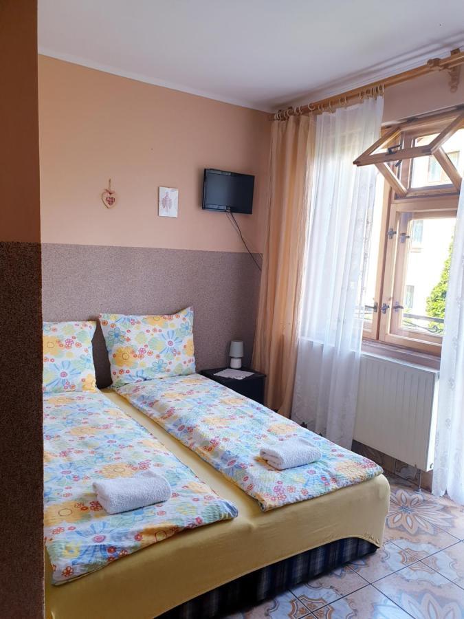 Dom Wczasowy Goral Hotel Венгерска Гурка Екстериор снимка